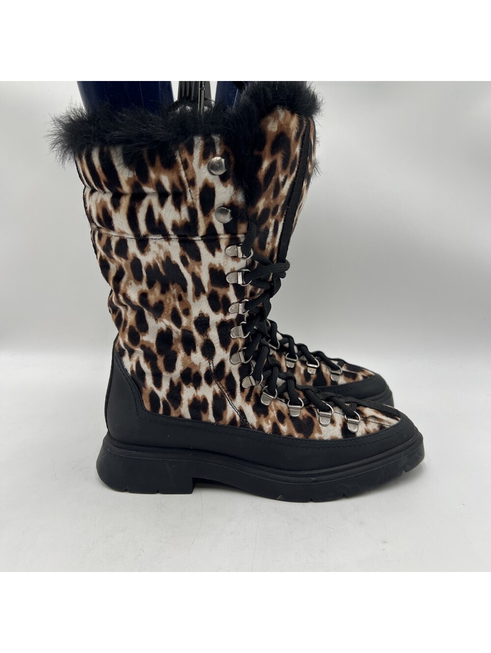 Women’s Stuart Weitzman leopard print calf hair combat boots Size 6M